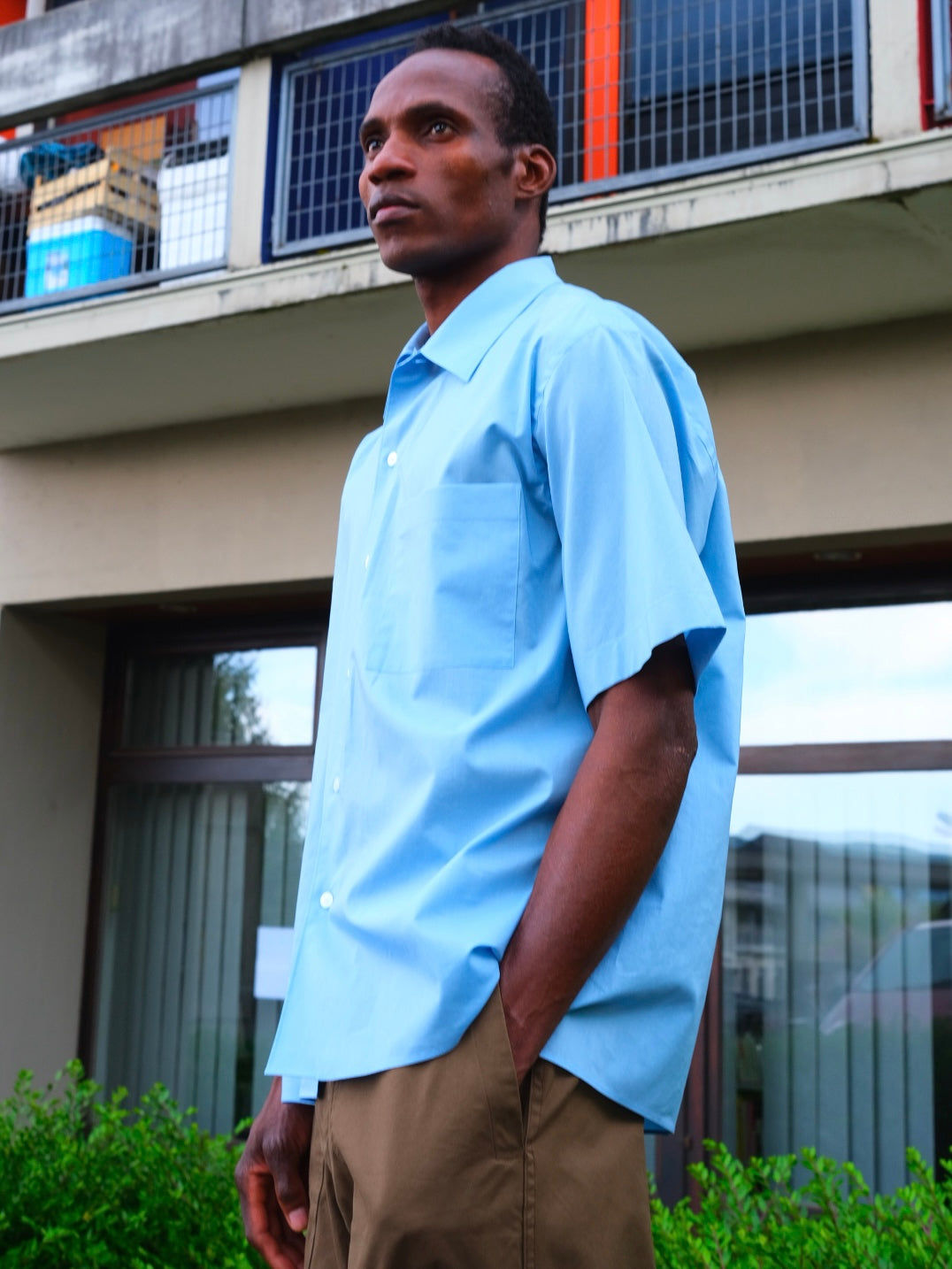 Auralee Chemise à Manches Courtes Finx, Bleu Ciel