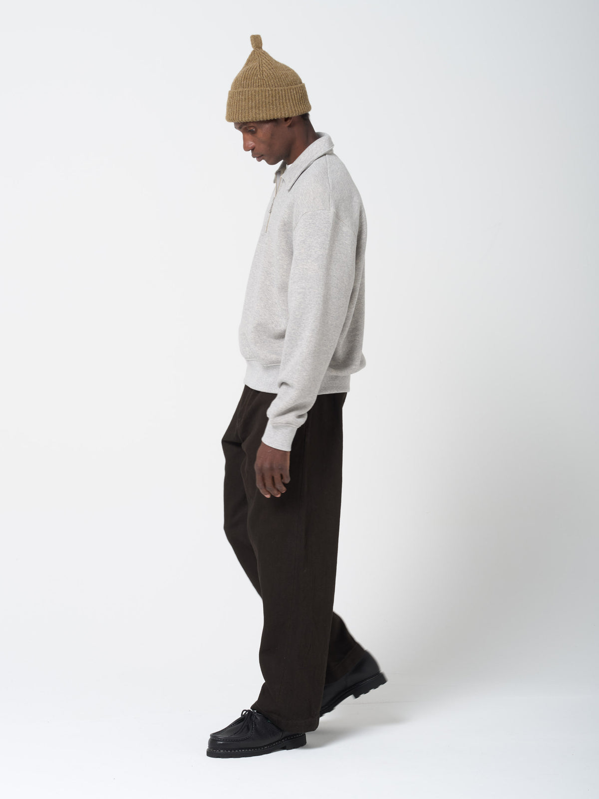 Pantalon Ceinturé, Kakishibu