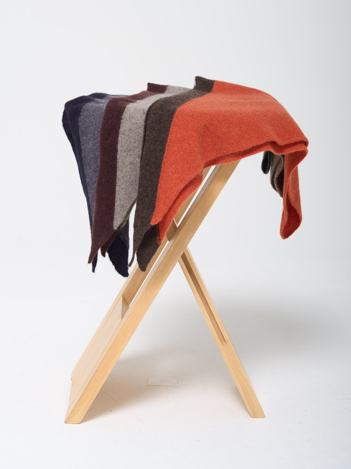 Foulard Scout, Gris/Encre