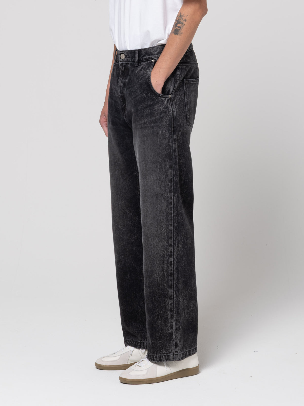 Jean Straight, Stonewashed Black