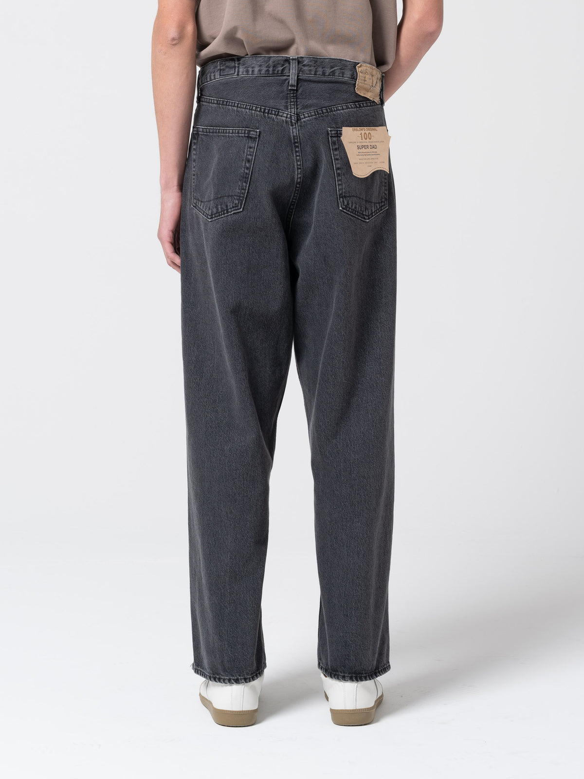 Jean Super Dad, Black Stone