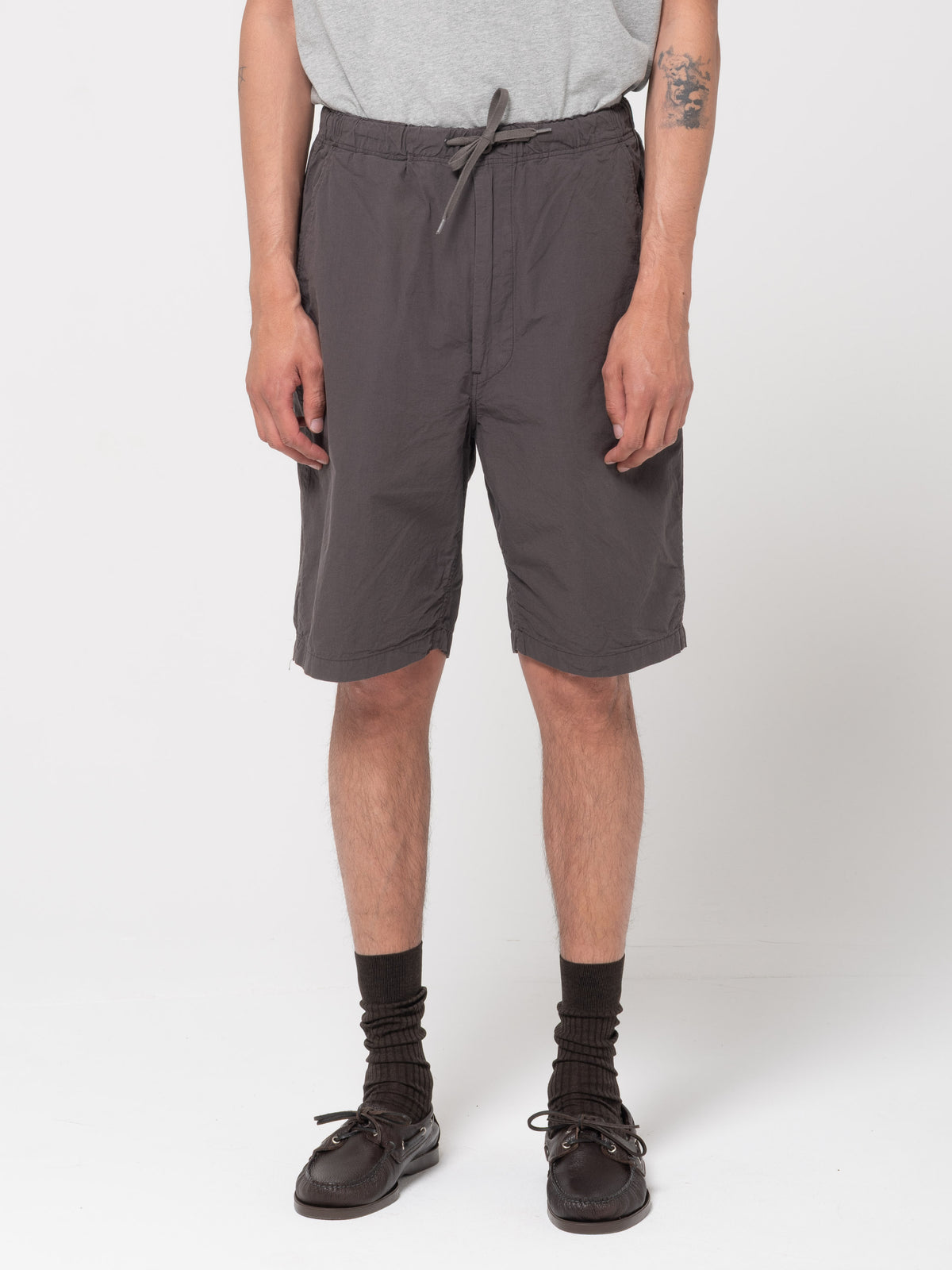Short New Yorker Wide, Charcoal Grey