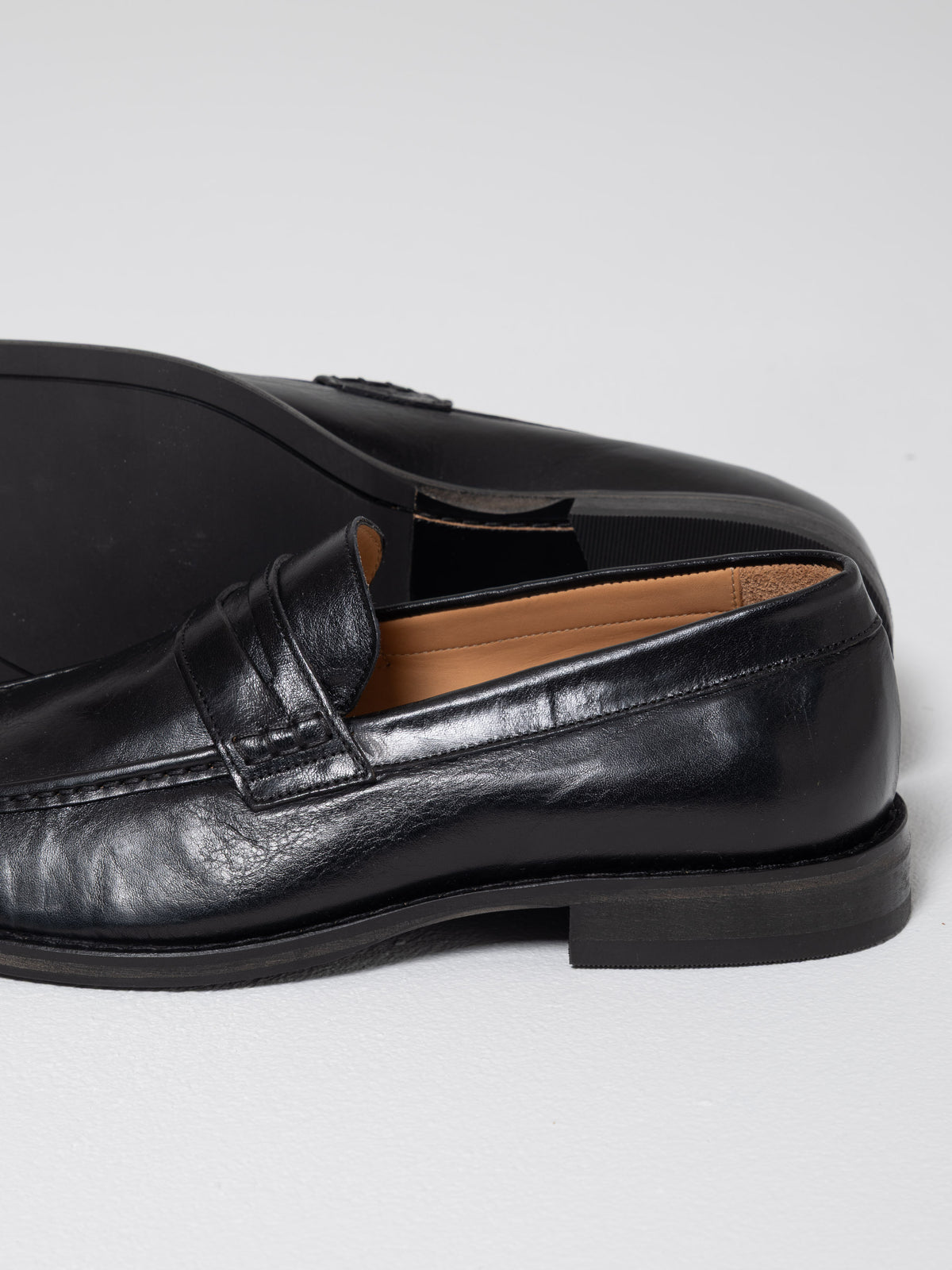 Light Loafer, True Dye Black Leather
