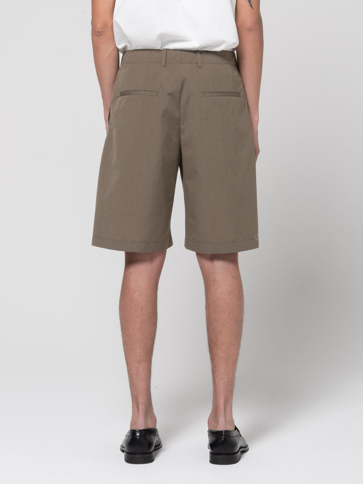 Short Ponte, Dry Leaf