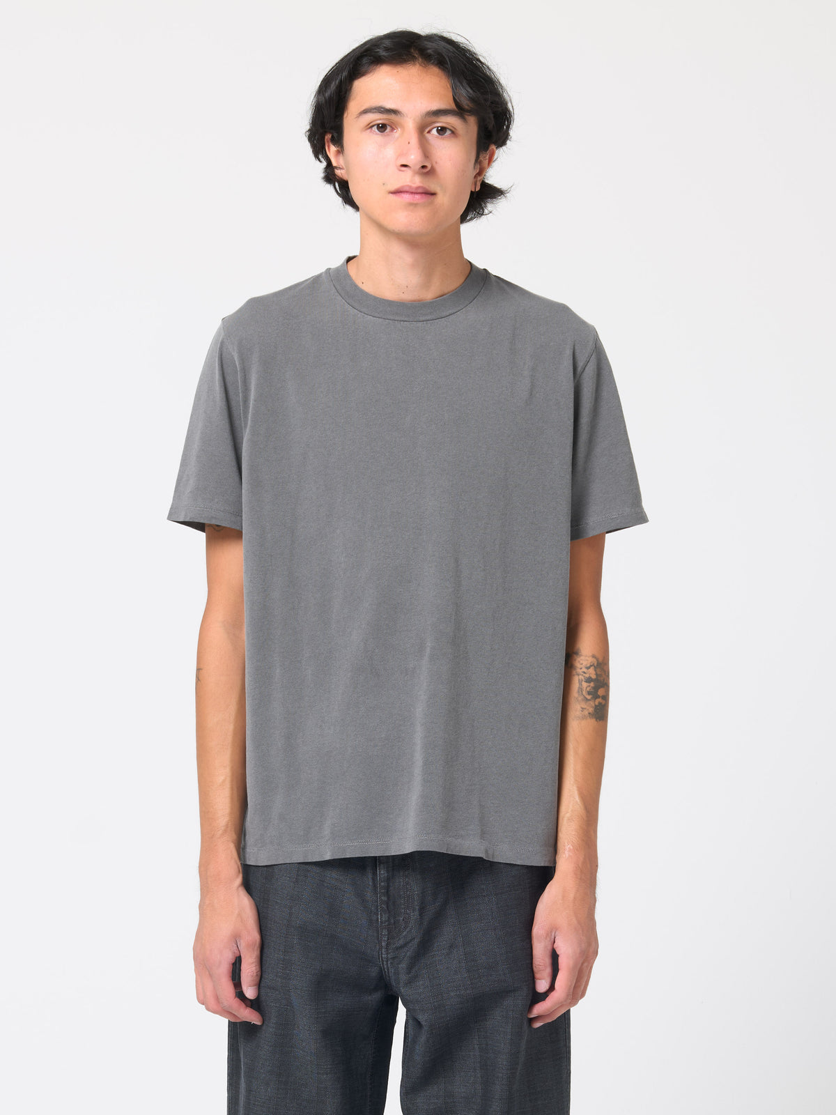 T-Shirt Box, Worn Black