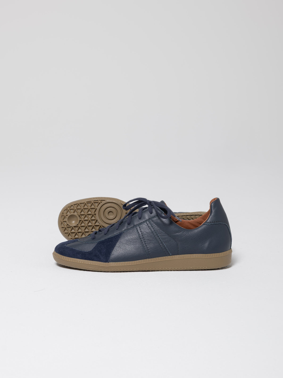 German Army Trainer, Bleu Marine