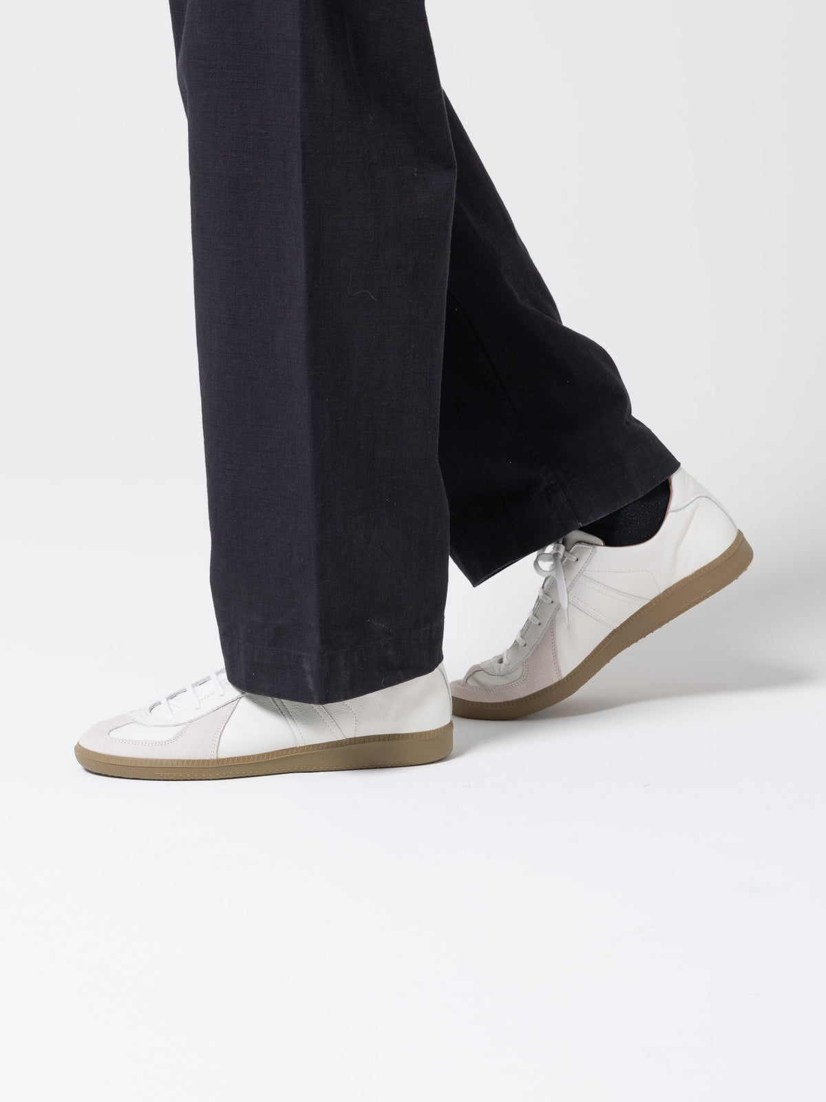 German Army Trainer, Blanc