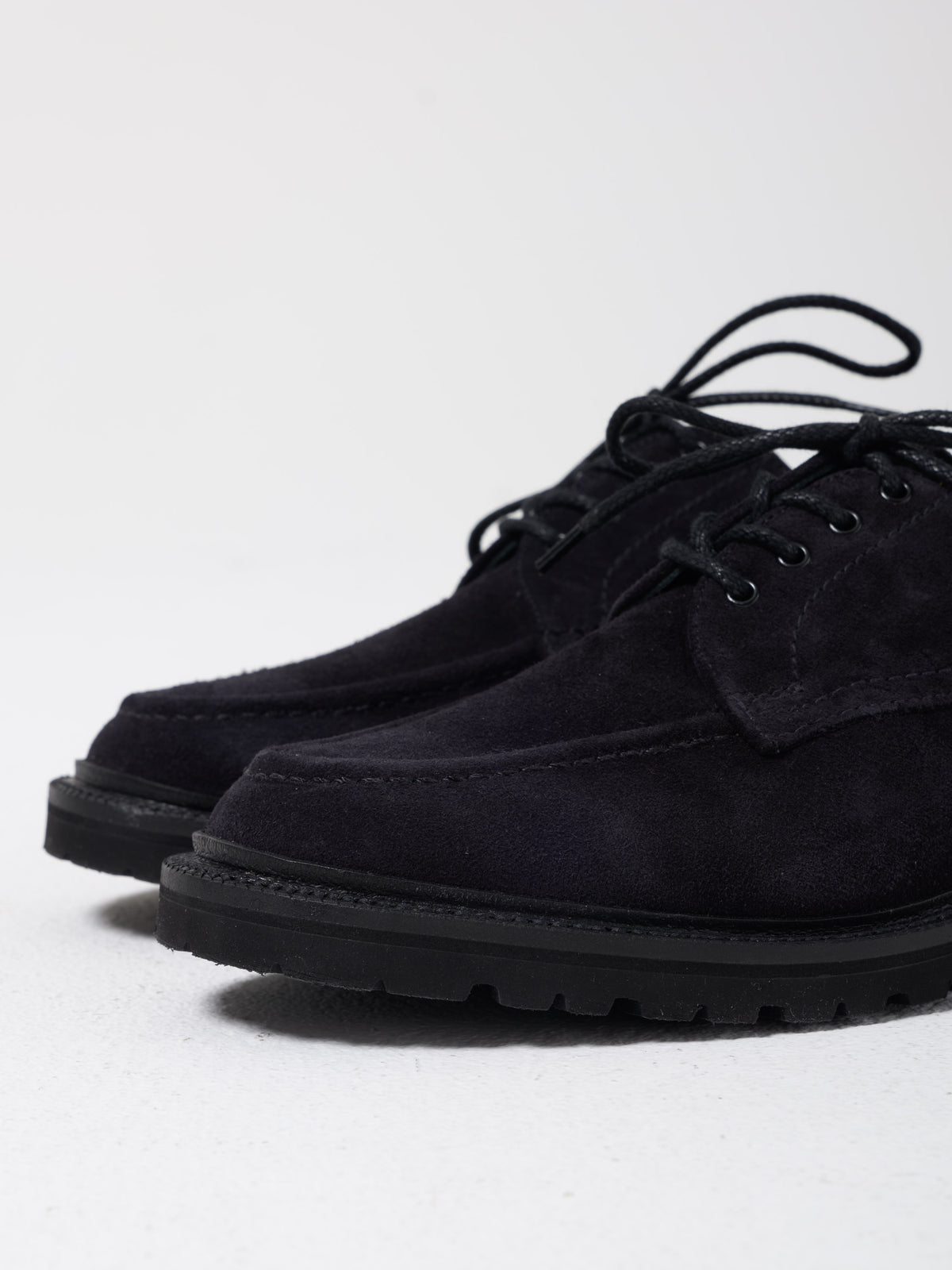 Apron Derby, Black Suede