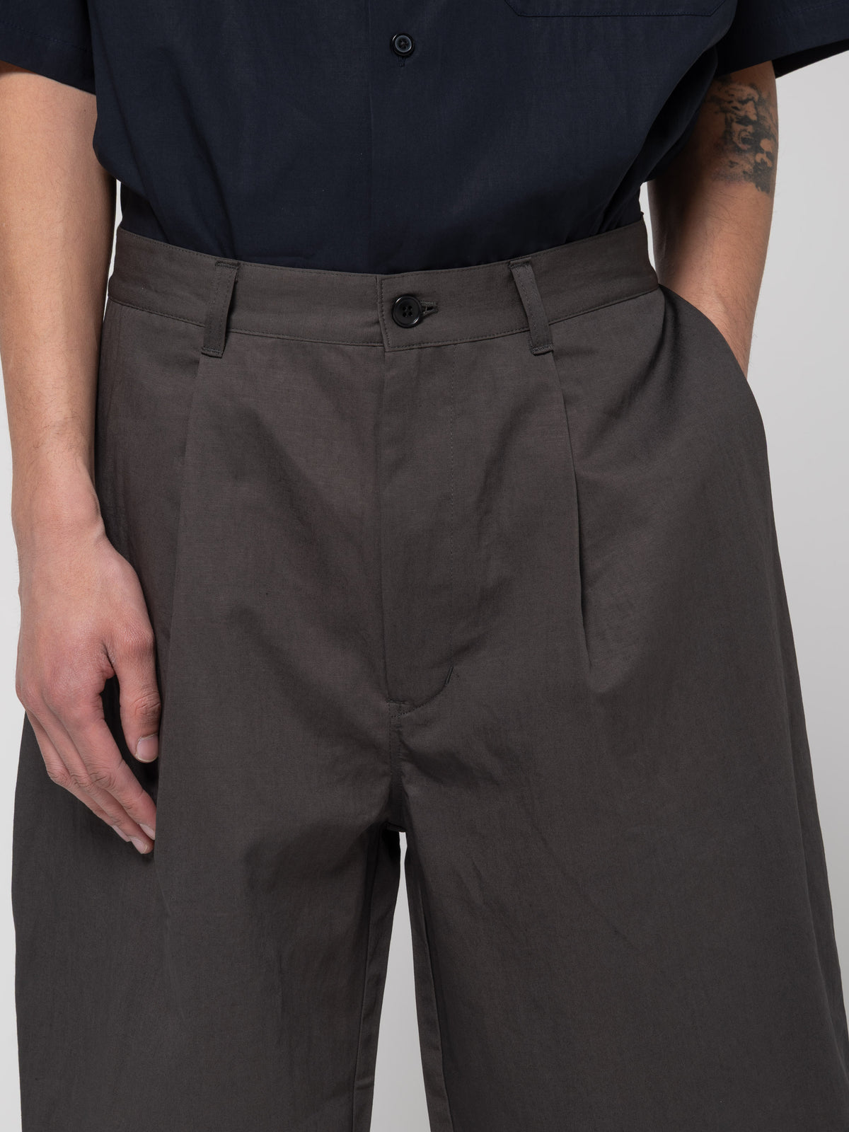 Short Linen Mix, Charbon
