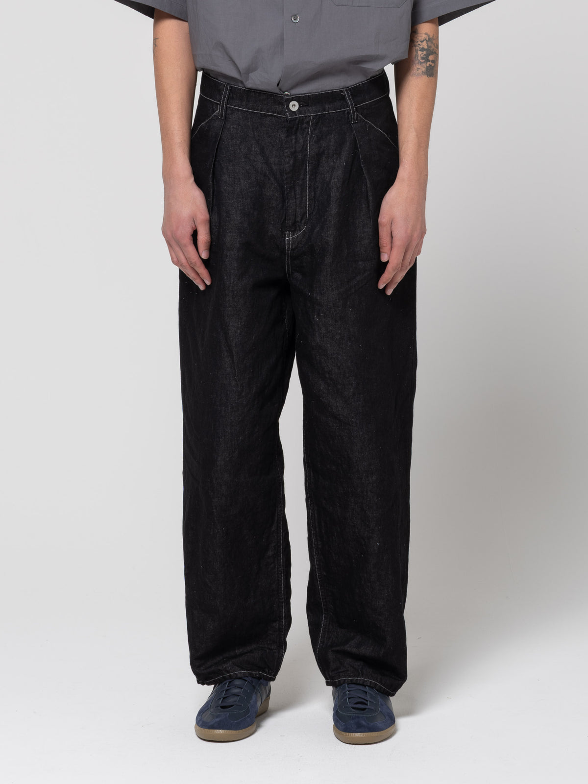 Jean Hemp Mix, Noir